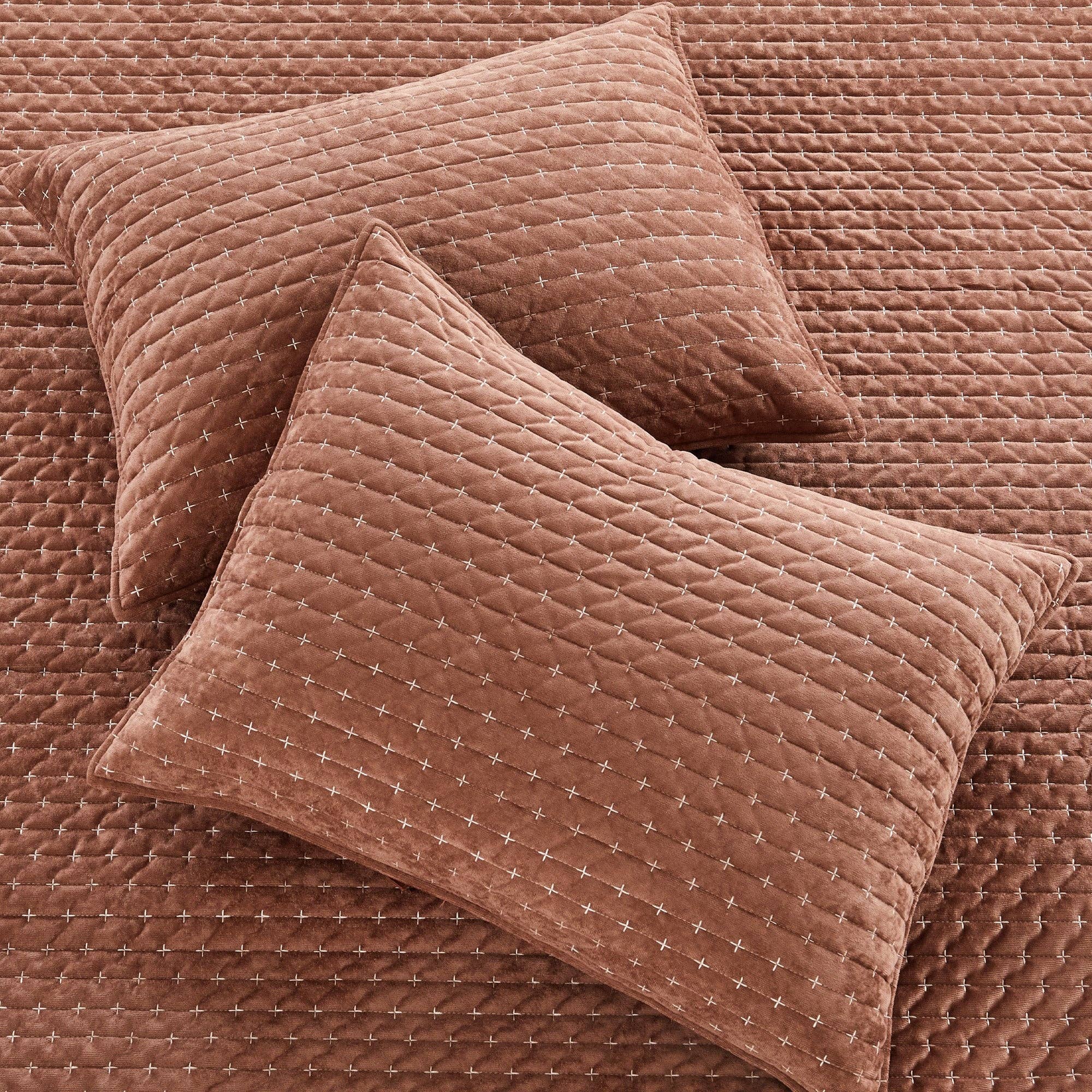 Rust Quilts Velvet Stitch Quilt Set in Rust – Texture + Tuft