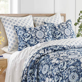 Laure Indigo Quilt Set in Full/Queen
