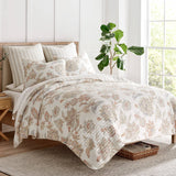 Selesta Blush Reversible Quilt Set