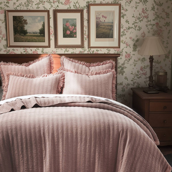 Wilhemina Dusty Rose Quilt Set: Dusty Rose / Full/Queen