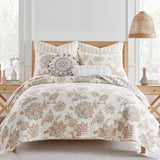 Selesta Blush Reversible Quilt Set